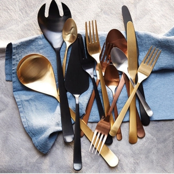 Oslo Matte Gold Stainless Steel 5 Piece Cutlery Set - Service for 1 - Picture 7 of 10